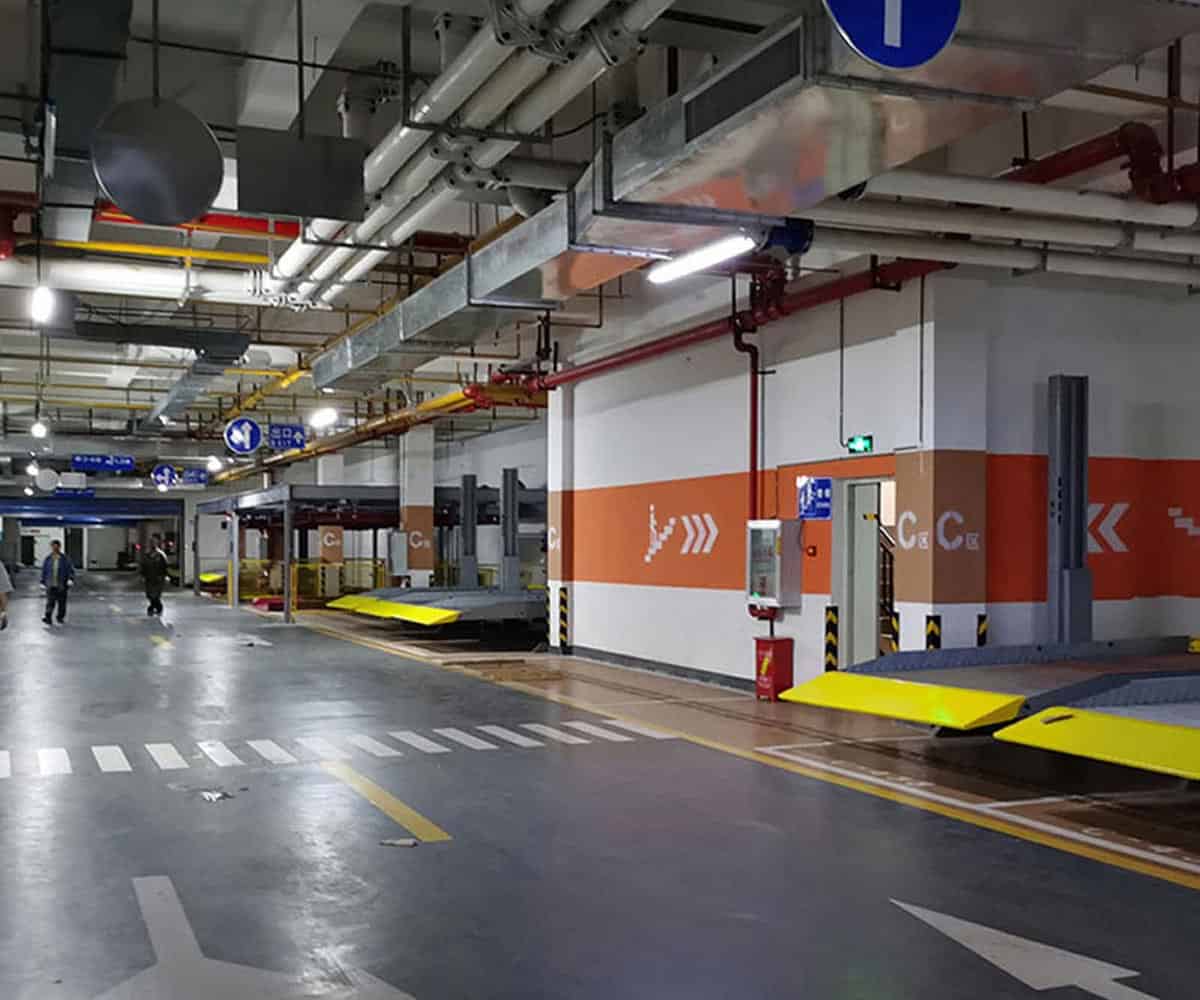 垂直升降式停車設備