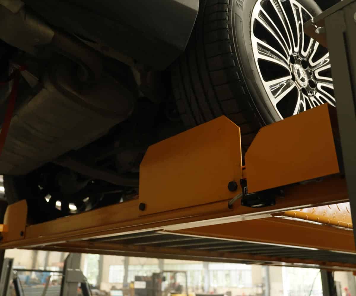 雙柱簡易升降類停車設備