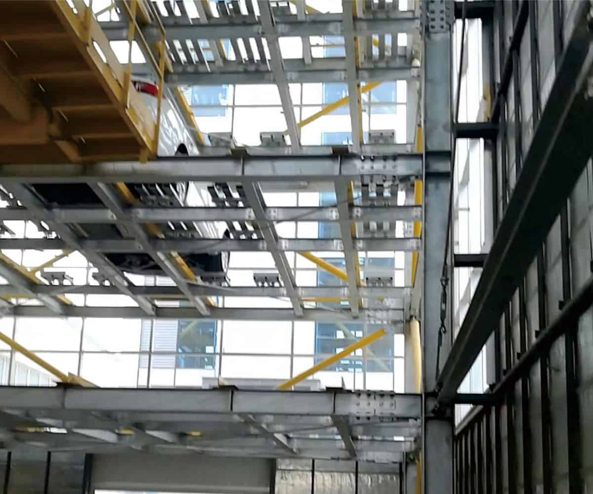 全智能平面移動立體停車場